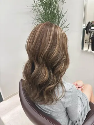 セミロング hachiyama rinaのヘアスタイル