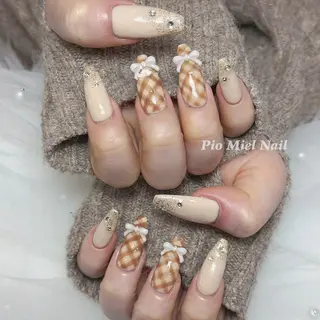 ネイル HANA 長さだしのネイルデザイン