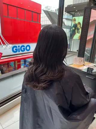 カラー 🔆艶髪トレンドヘア YUZU🪸のヘアスタイル