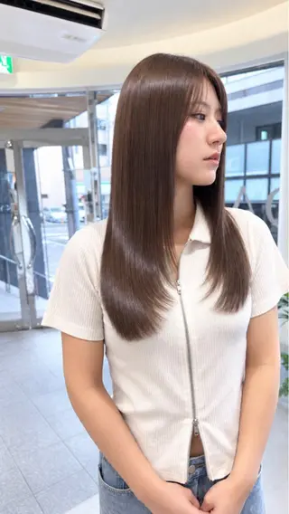 セミロング 髪質改善/艶カラー/ 縮毛矯正/松永雄樹のヘアスタイル