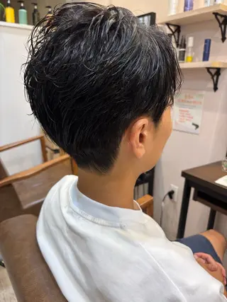 ショート パーマ メンズ 宮武 大樹のヘアスタイル