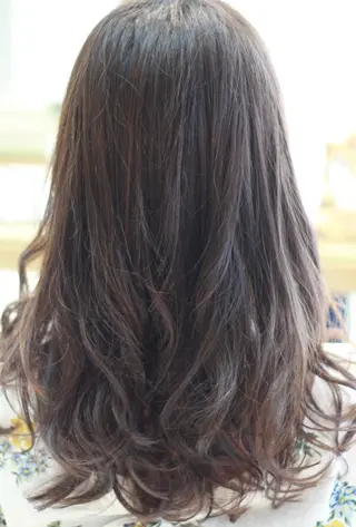 ロング パーマ 石川 雅貴のヘアスタイル