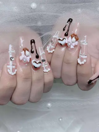 ネイル Lumi Shinokuboのネイルデザイン