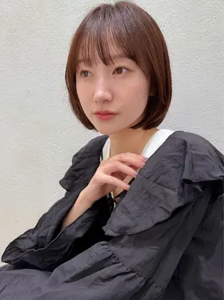 ショート 米澤 由衣のヘアスタイル