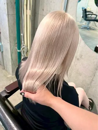 ミディアム カラー パーマ ヘアアレンジ ⭐️ハイトーン⭐️ 💕SAKURA💕のヘアスタイル
