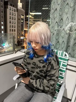 セミロング カラー レイヤーブリーチ特化 ホワイト専門/岸のヘアスタイル