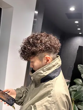 ショート カラー パーマ メンズ 🔥メンズ 特化🔥菊水皐暉🔥のヘアスタイル