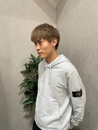 カラー 川上 華央のヘアスタイル