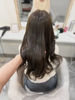 ロング カラー 梅田ayana 垢抜けベージュ 🎀のヘアスタイル