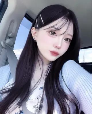 ロング カラー ラベンダー💜 グレージュ🩶のヘアスタイル
