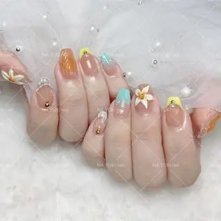 ネイル Queenie 🦋のネイルデザイン