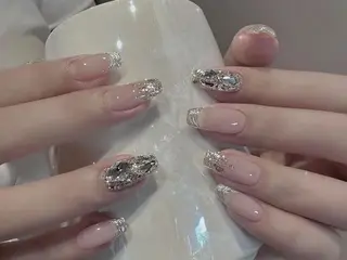 ネイル Luna ✨のネイルデザイン