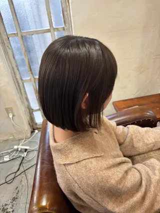 ショート カラー cocoa🎀 透明感カラー/パーマのヘアスタイル