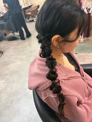 ロング 前田 みのりのヘアスタイル