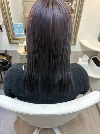 セミロング カラー ✨透明感カラー✨ ☘️くすみカラー☘️のヘアスタイル