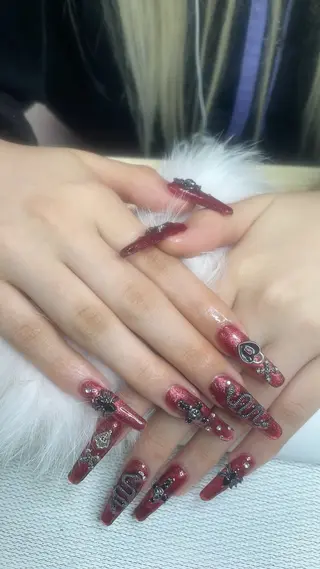ネイル 💫🌸💕リサ nail ⭐️✨のネイルデザイン