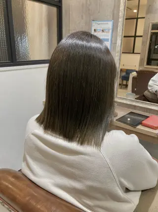 ミディアム カラー ハマノ ミユのヘアスタイル