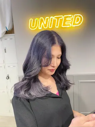 ロング カラー 抜け感レイヤー︴ ニュアンスカラーのヘアスタイル