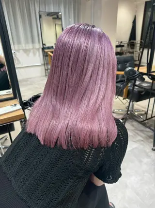 セミロング カラー ⭐️横浜ブリーチ特化 美容師 堤涼⭐️のヘアスタイル