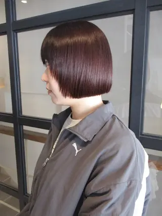 ショート カラー マツイ モモノのヘアスタイル