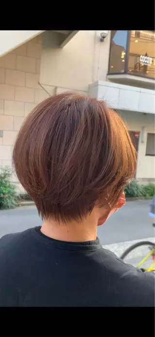 ショート カラー megu 髪質改善TaLeのヘアスタイル