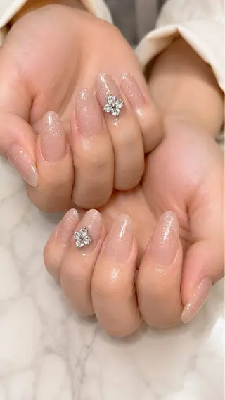 ネイル Garnet nailのネイルデザイン
