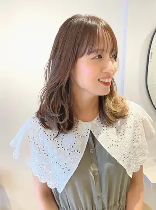 ミディアム カラー 池田 未瑠のヘアスタイル