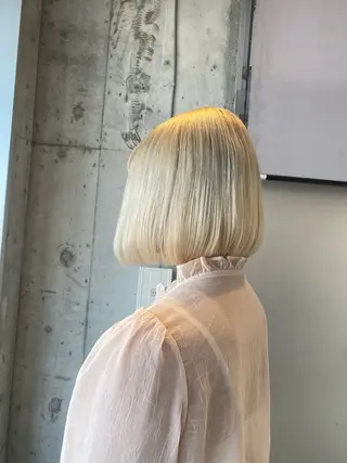 岡 舞唯のヘアスタイル