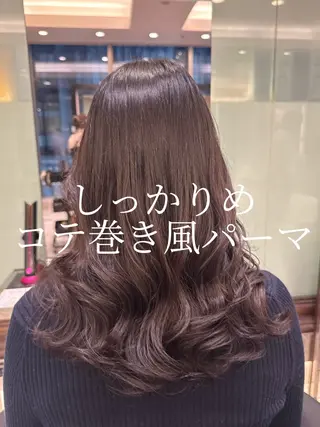 ロング コテ巻きパーマ 藤野佑成のヘアスタイル