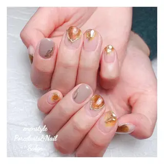 ミディアム ネイル 🐾enen style 🐾のネイルデザイン