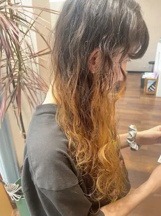 ロング パーマ 嶋岡 乃愛のヘアスタイル