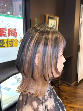 ミディアム カラー ヘアアレンジ 梅木李奈レイヤー 🫧ダブルカラーのヘアスタイル