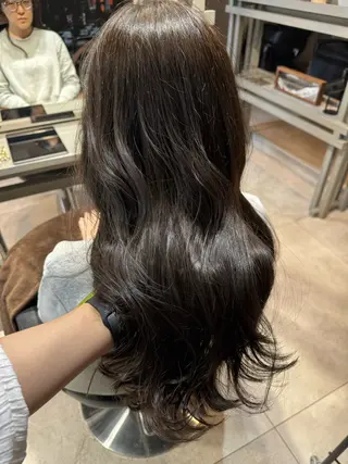 セミロング カラー 似合う髪型見つけます AYAKAのヘアスタイル