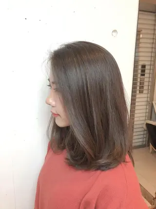 セミロング パーマ 杉野 凜のヘアスタイル