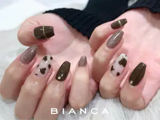ネイル Bianca 川口 miyu ☘︎︎⋆͛のネイルデザイン