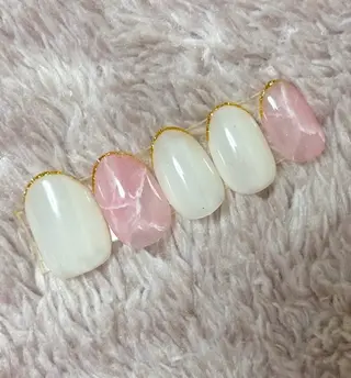 ネイル ゆうちゃんネイル フィルイン対応サロンのネイルデザイン