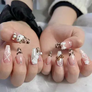 ネイル Lyna 池袋のネイルデザイン