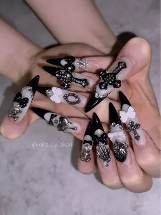 ネイル Nails by Akariのネイルデザイン
