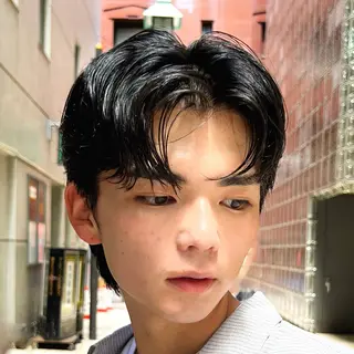 ショート パーマ メンズ メンズカット曲がる 縮毛矯正佐々木タクマのヘアスタイル