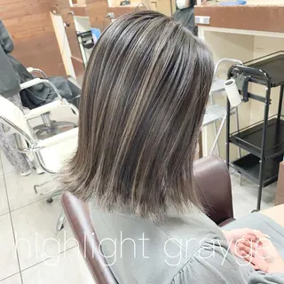 ミディアム レイヤー/艶髪カラー 森本くるみのヘアスタイル