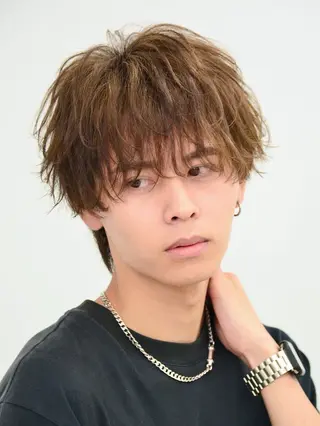 ショート カラー パーマ メンズ 飯田 とうまのヘアスタイル