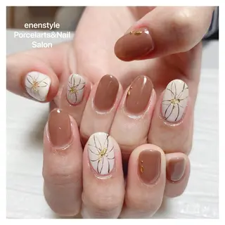 ミディアム ネイル 🐾enen style 🐾のネイルデザイン