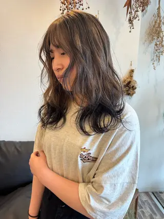 セミロング カラー m ā l o.🌷 サカモトマイコのヘアスタイル