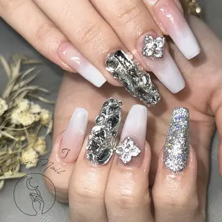 ネイル Moon Nail /栄 大須のネイルデザイン