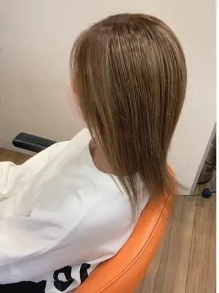 セミロング カラー okuda yuukiのヘアスタイル
