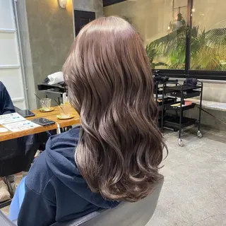 セミロング カラー 透明感カラー🌿 グレージュ🐺陽介のヘアスタイル