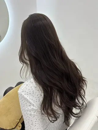 ロング カラー 【aini天王寺】 𝐚𝐢𝐫𝐢✂︎のヘアスタイル
