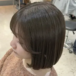 ミディアム カラー akane/ボブ /ブラウンベージュのヘアスタイル