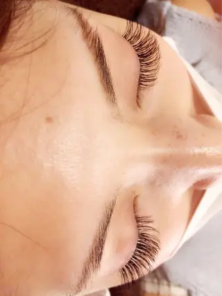マツエク・マツパ Zina天王寺 CHIAKIのヘアスタイル