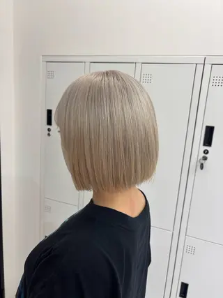 カラー 漆畑 莉奈のヘアスタイル